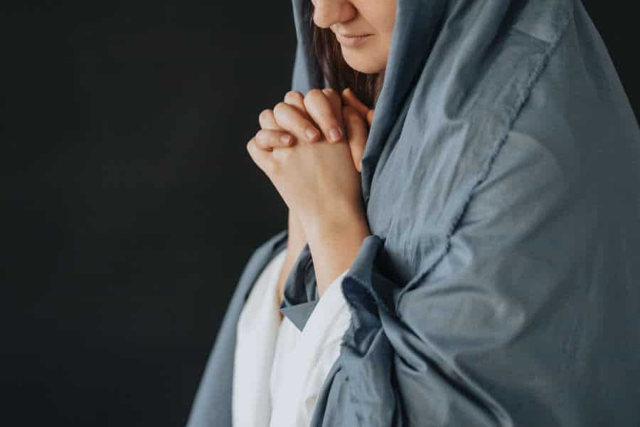 Oraciones a la Virgen María