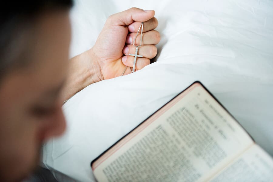 Oraciones a Jesucristo para comenzar el día